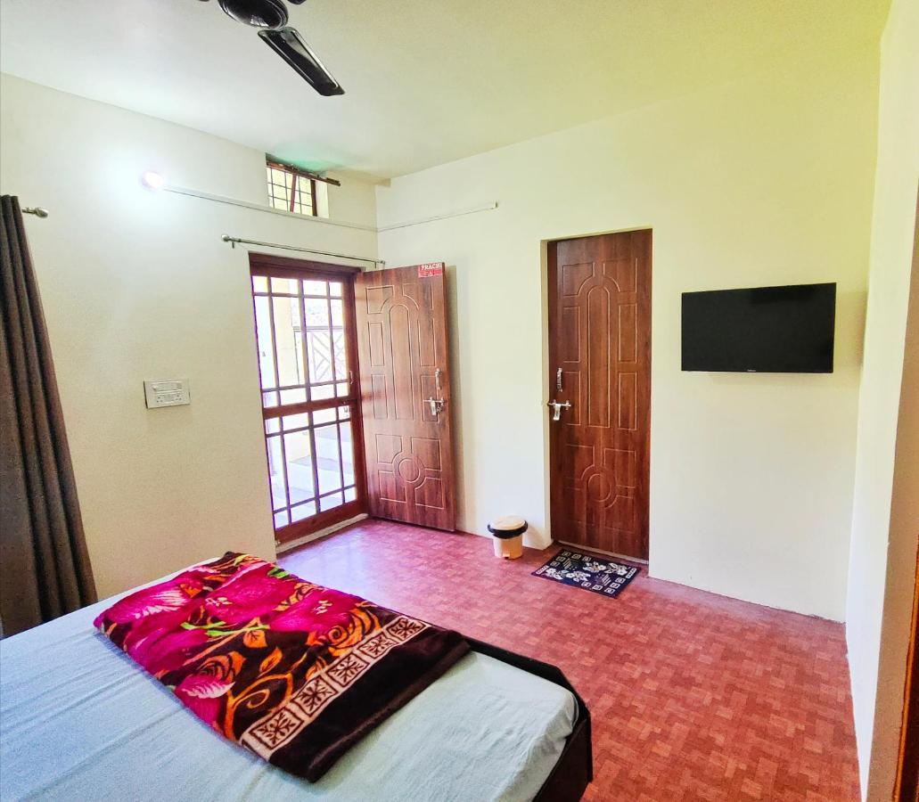 Alaknanda Homestay Karnaprayag Bagian luar foto