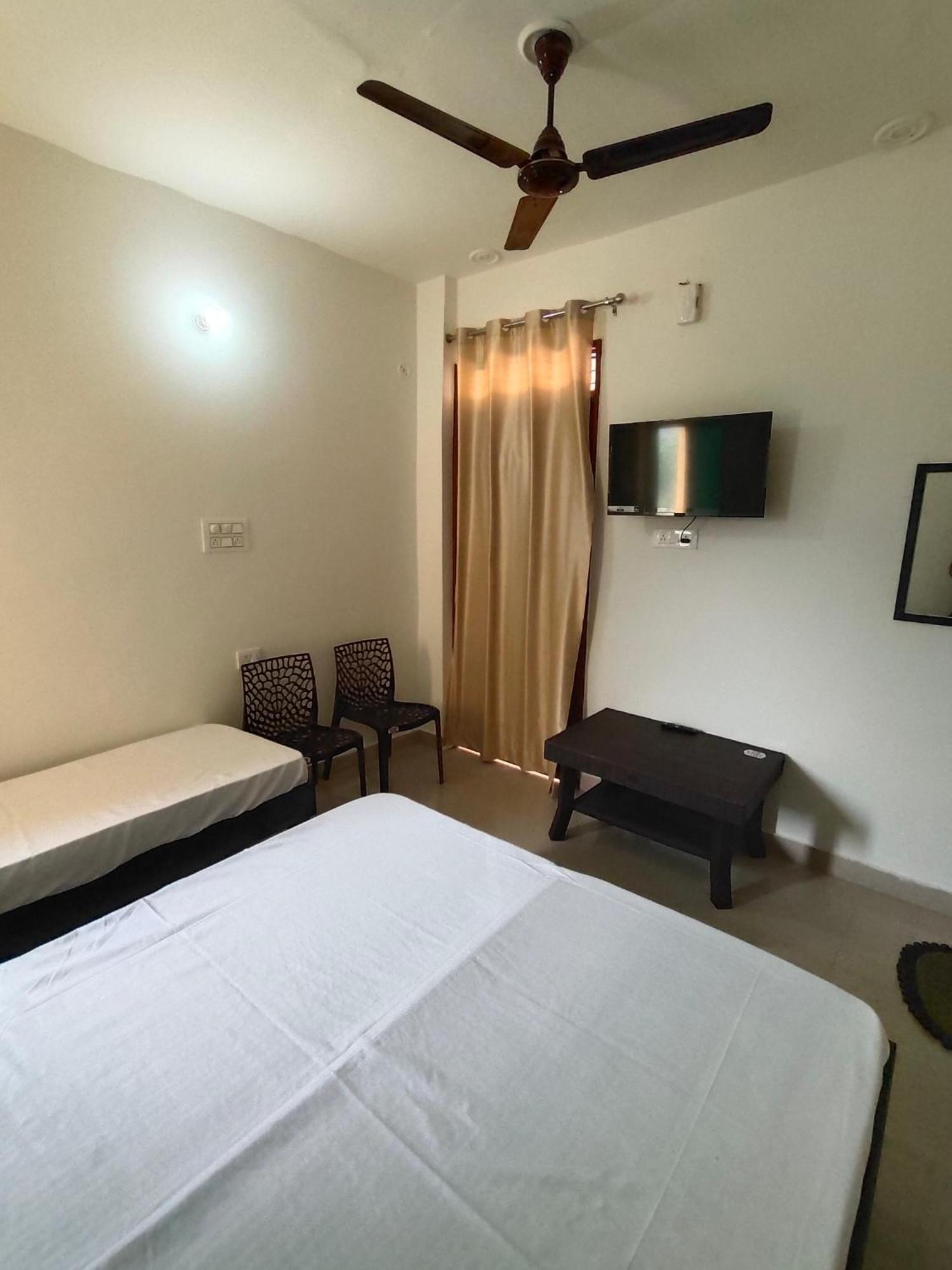 Alaknanda Homestay Karnaprayag Bagian luar foto